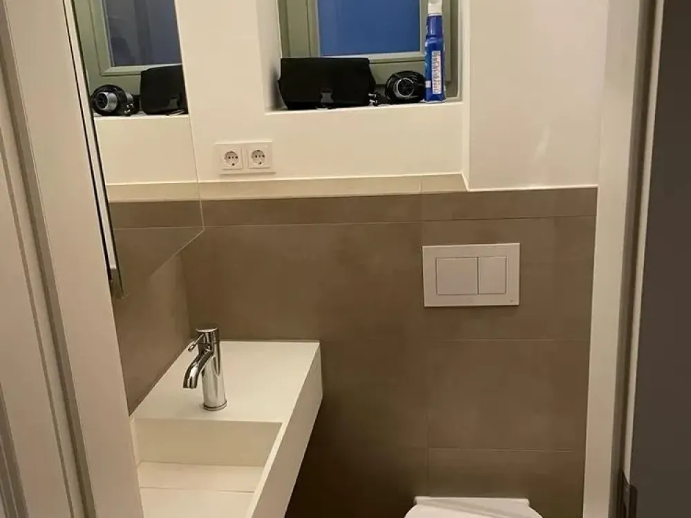 Modernes 1-Zimmer Appartement mit Terrasse im Innenhof