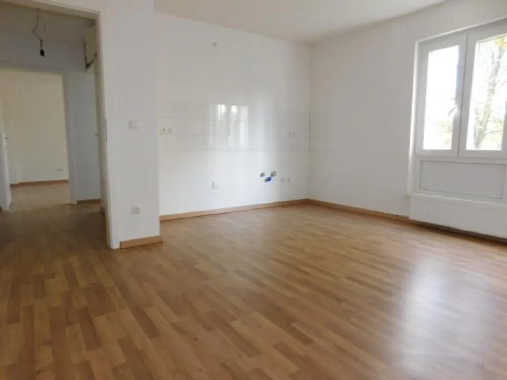 ***Top sanierte 2-Zimmerwohnung im 2. OG bezugsfertig renoviert... in Rheinnähe***