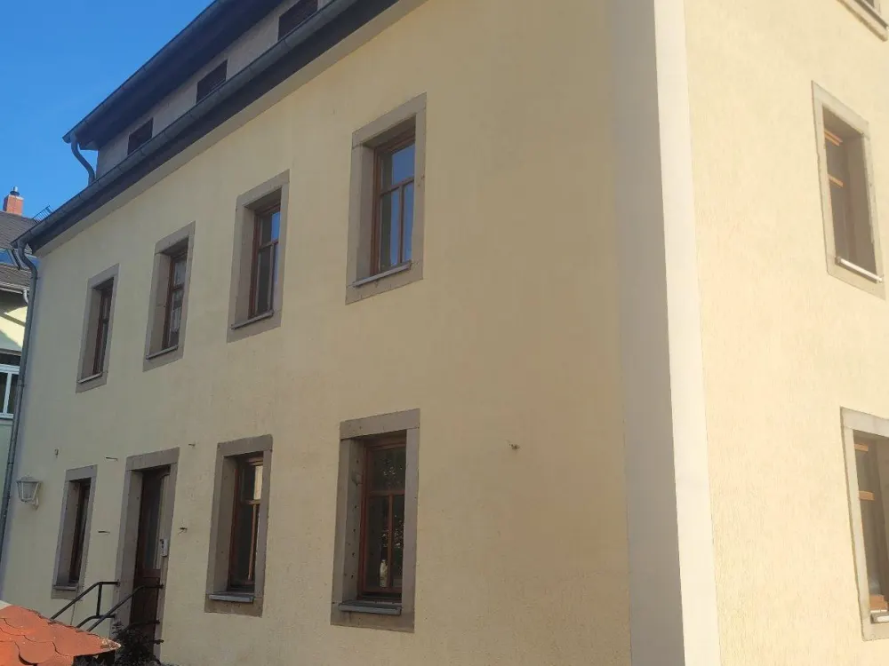 Familienfreundliche, zentrale 4-Zi.-Wohnung in Freital