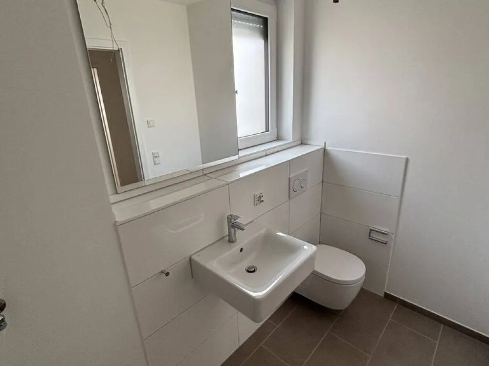 Bezugsfertige Wohnung - Einfach Möbel rein und Füße hoch!