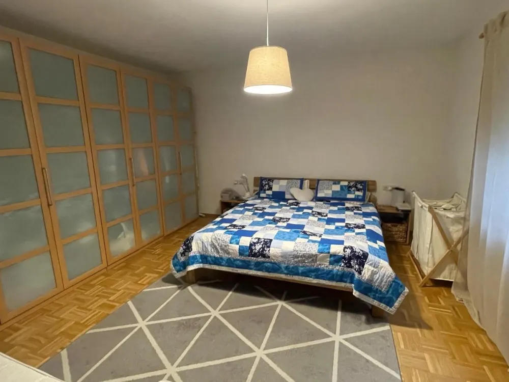 Wohnen mit Ausblick ins Grüne: 2,5 Zimmer Wohnung in Wernau