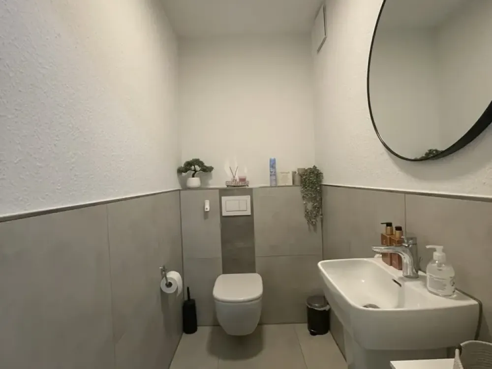 Attractive Upper Floor Apartment with Balcony for Rent