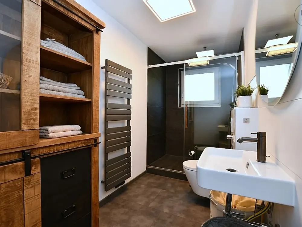 Wunderschöne, modern möblierte Wohnung in Stuttgart Feuerbach