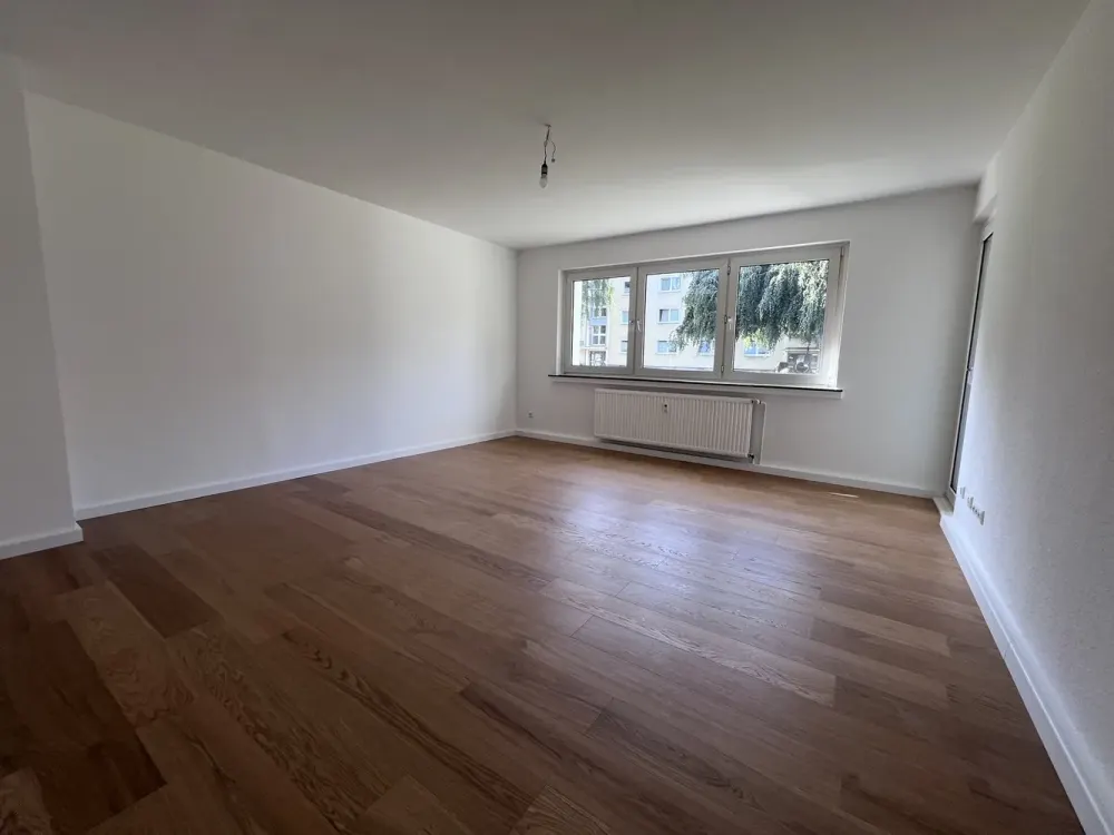 Helle, geräumige Wohnung in schöner, naturnaher Stadtrandlage!