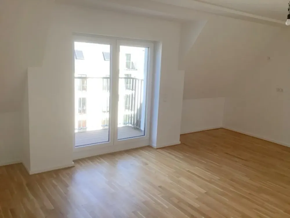 3 Raum Wohnung im Lene-Voigt-Karree mit Balkon