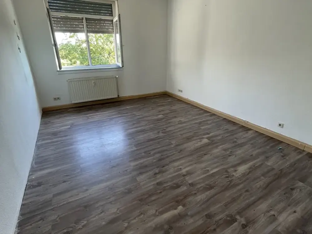 3-ROOM APARTMENT IN A GOOD LOCATION