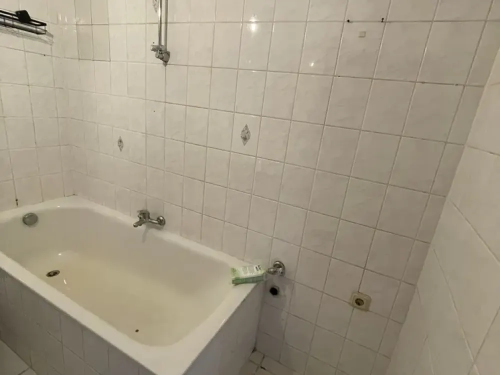 3-ROOM APARTMENT IN A GOOD LOCATION