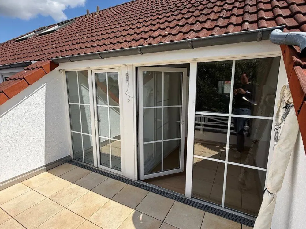 Komplett renovierte 3-Zimmer-Maisonettewohnung mit ausgebautem Spitzboden und Wallbox in Paderborn