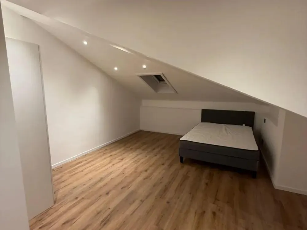 Wohnen mit Charakter, Zimmer frei / Gustav-Otto-Bogen 15, München / Zi.5