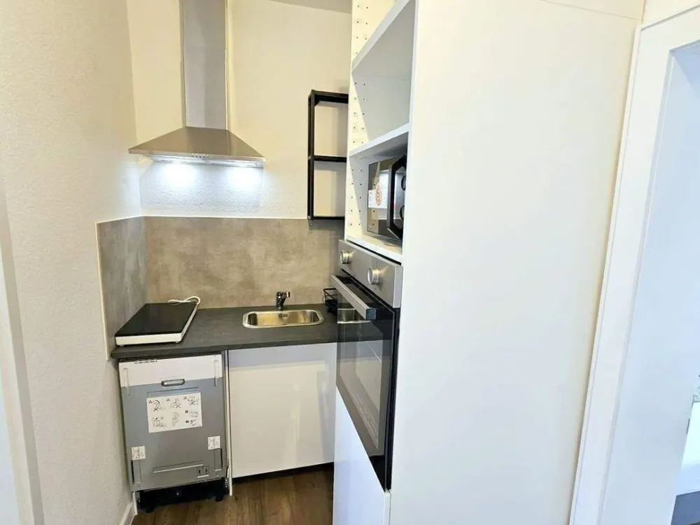 Ab 01.10.2026 - modern möbliertes Zimmer in 3er WG - top Lage Ostend- fußläufig zur EZB