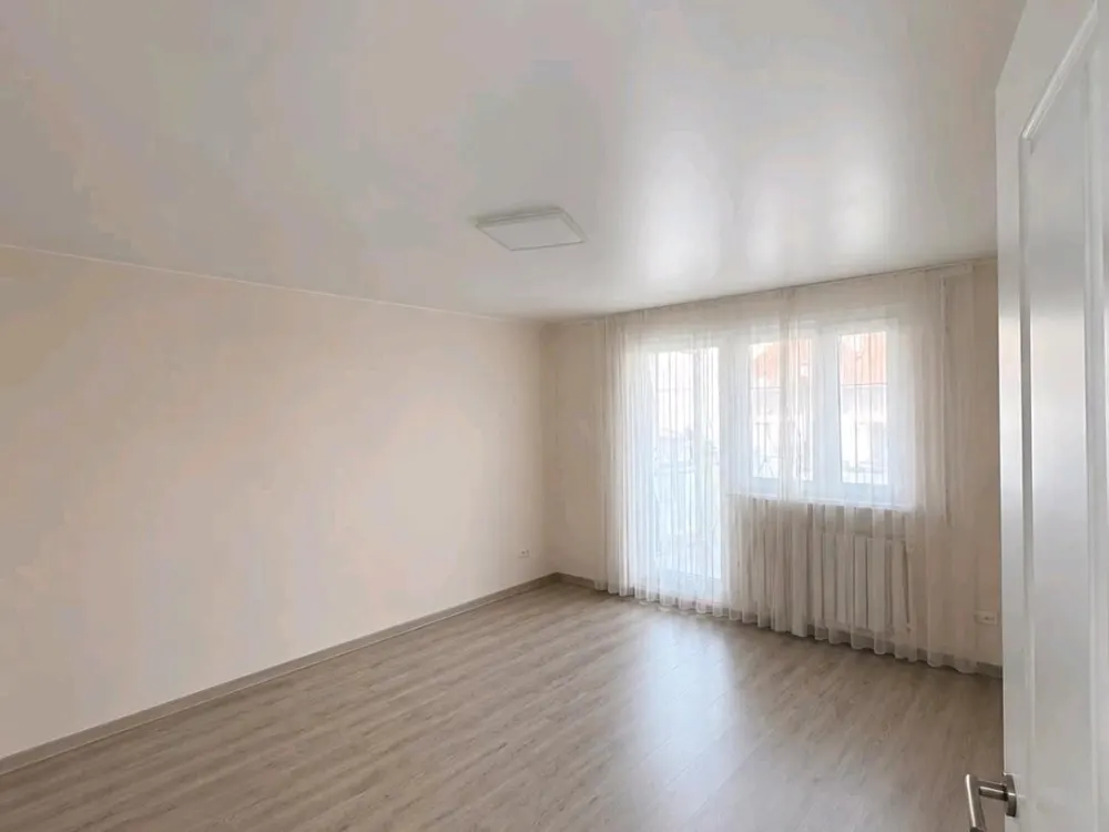 Renovierte- Erdgeschosswohnung zu Vermieten + Garage Aufpreis