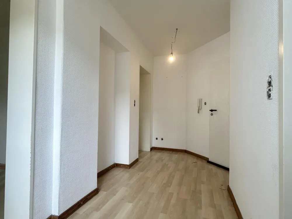 *Großzügige 2-Zimmer-Wohnung in zentraler Lage von Leverkusen*