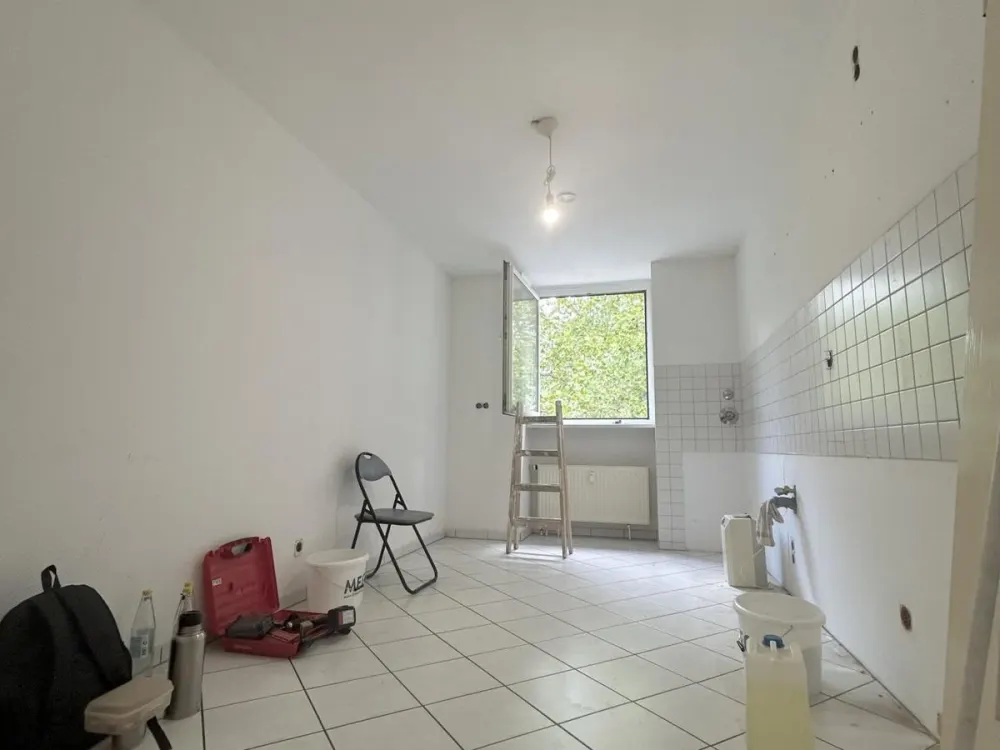 *Großzügige 2-Zimmer-Wohnung in zentraler Lage von Leverkusen*
