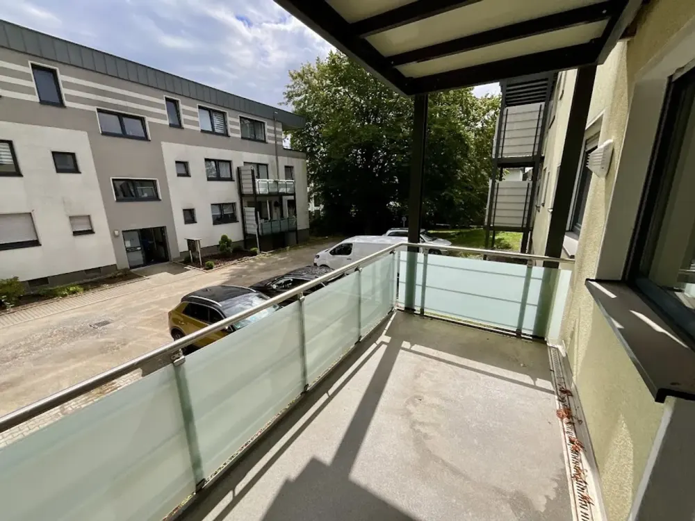 Schöne Erdgeschosswohnung mit Balkon
