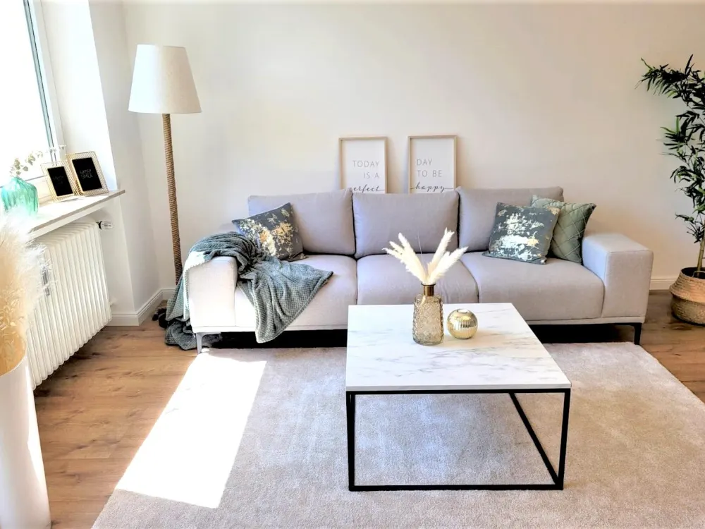 Möblierte Wohnung in bester Lage in München Schwabing, Südbalkon