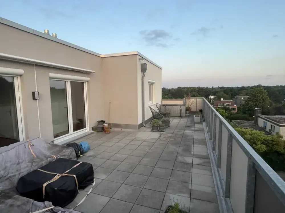OFFENE BESICHTIGUNG: Helle 3-Zimmer Whg. mit großzügiger Dachterrasse