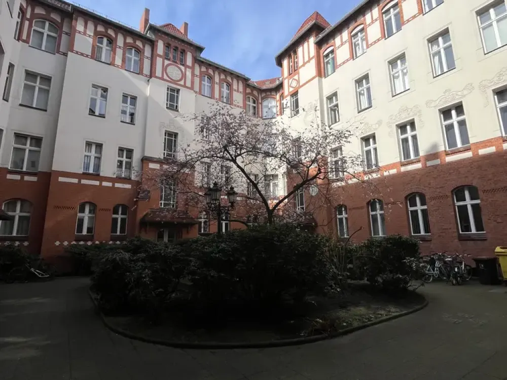 Schloßstraße 41 A * 3 Zimmer * 116m² * Ruhe-Oase mit Hofgarten