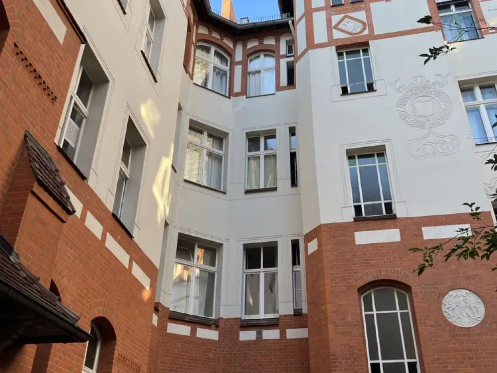Schloßstraße 41 A * 3 Zimmer * 116m² * Ruhe-Oase mit Hofgarten