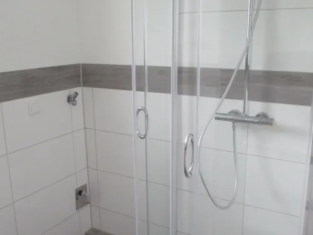 freundliche 2-Zimmer-Wohnung mit EBK in Düsseldorf; sofort verfügbar