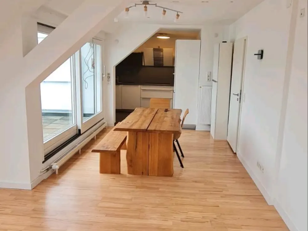 3-Zimmer-Wohnung in Fellbach, 90 m² mit Balkon & Einbauküche