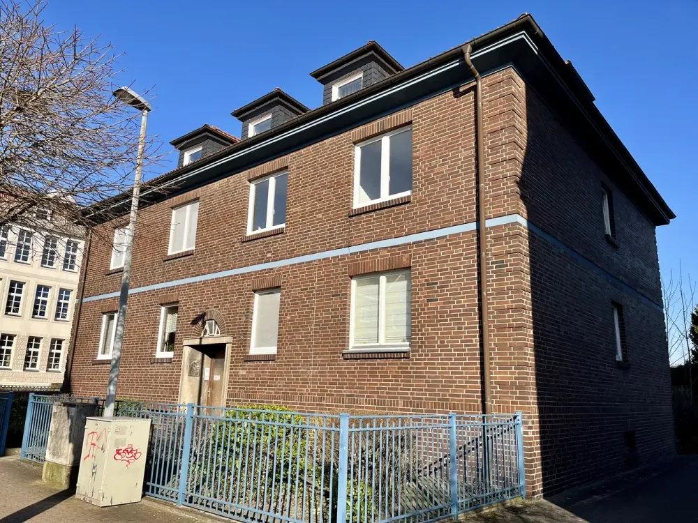 Gemütliche 3-Zi. Wohnung in ruhiger Lage von Lehrte, im 1. OG