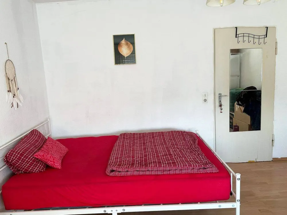 Zimmer in 3er Frauen-WG in Karlsruhe-Innenstadt