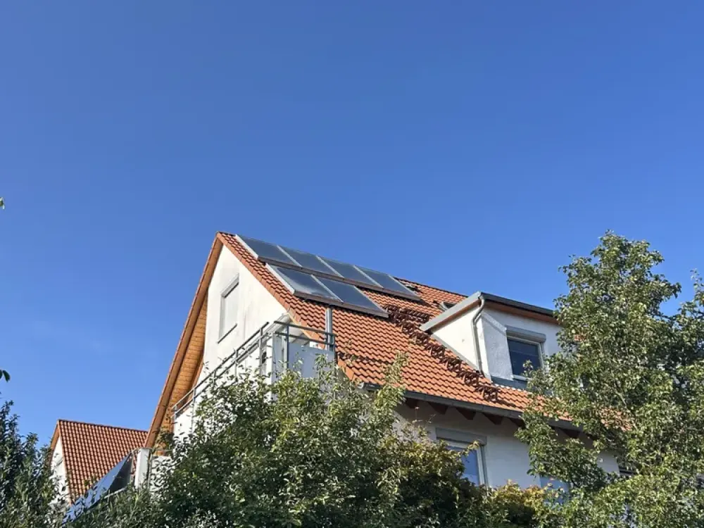 Belétage in Top Lage von Echterdingen, 4,5 Zimmern und Balkon in Echterdingen