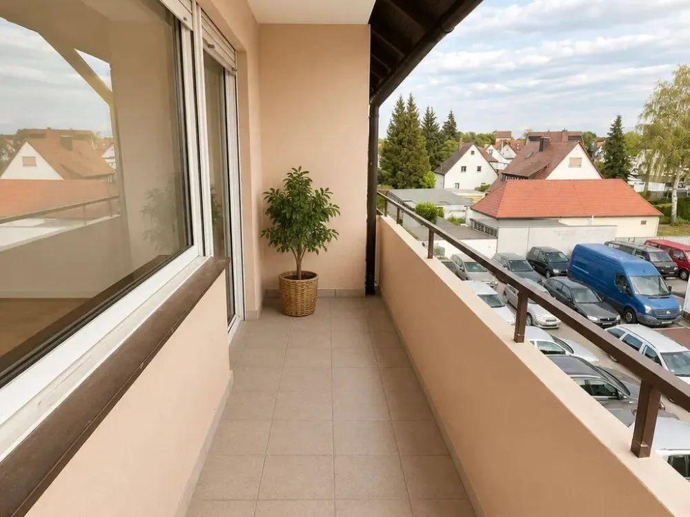 Frisch Sanierte 2-Zimmer-Wohnung mit Einbauküche Nürnberg - ab sofort bezugsfrei