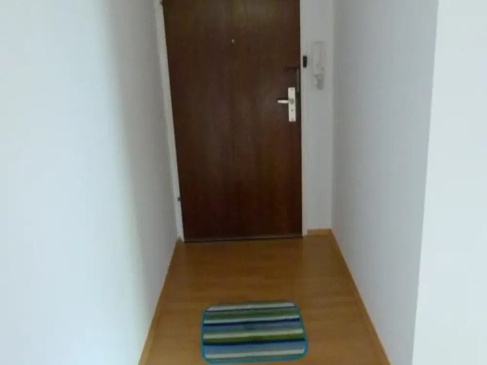 Helle, gut geschnittene 3 Zimmer Wohnung von privat