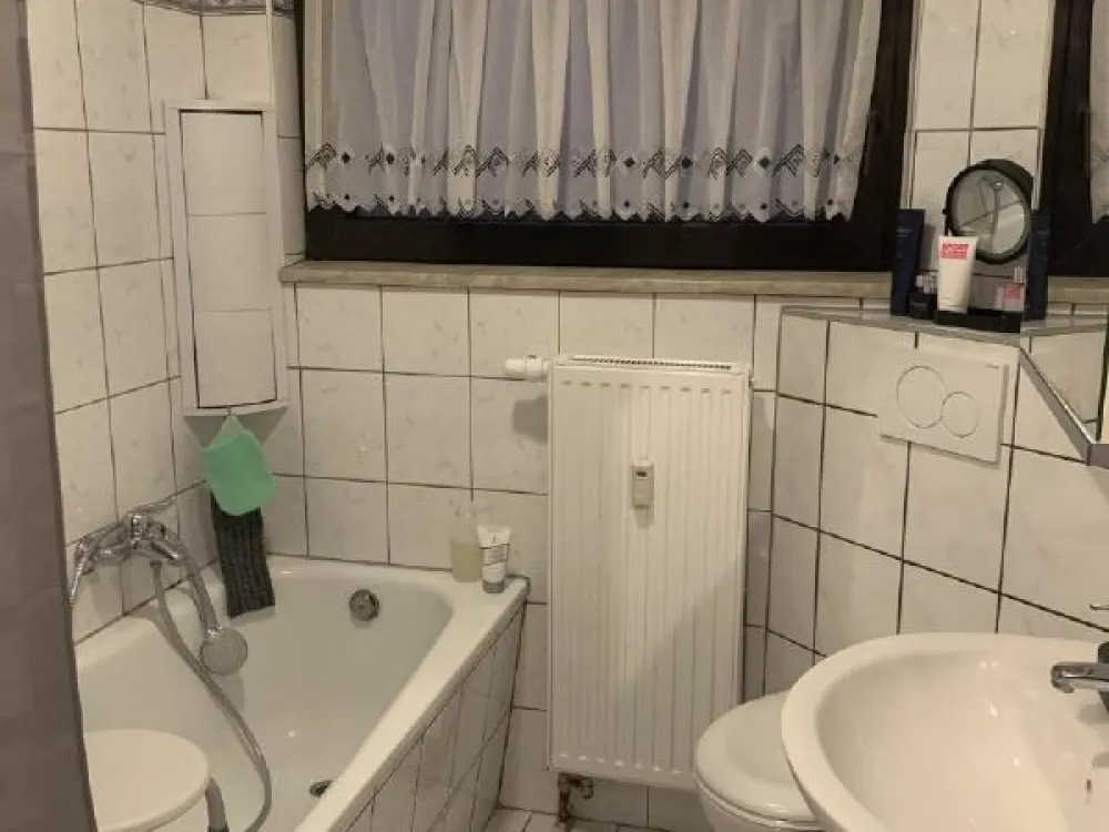 Gemütliche 3-Zimmer-EG-Wohnung mit Terrasse und Gartennutzung