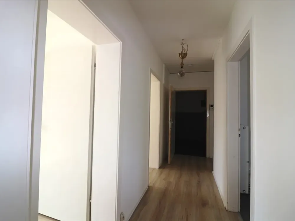 *4 Zimmer mit Balkon* in Krefeld, Dießemer Str.