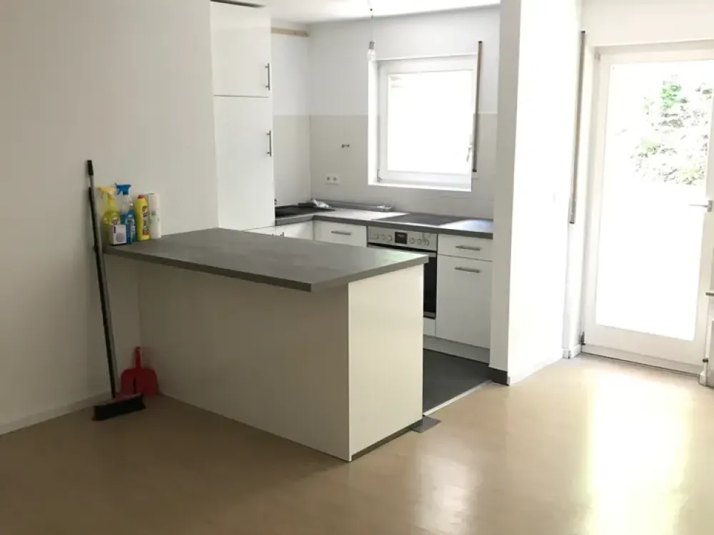 Zuhause mit 2 Zimmern in Stuttgart