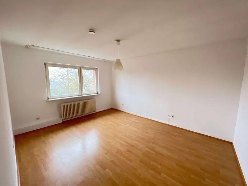 Schöne 3 Zimmer Wohnung in Bornheim nähe Günthersburgpark