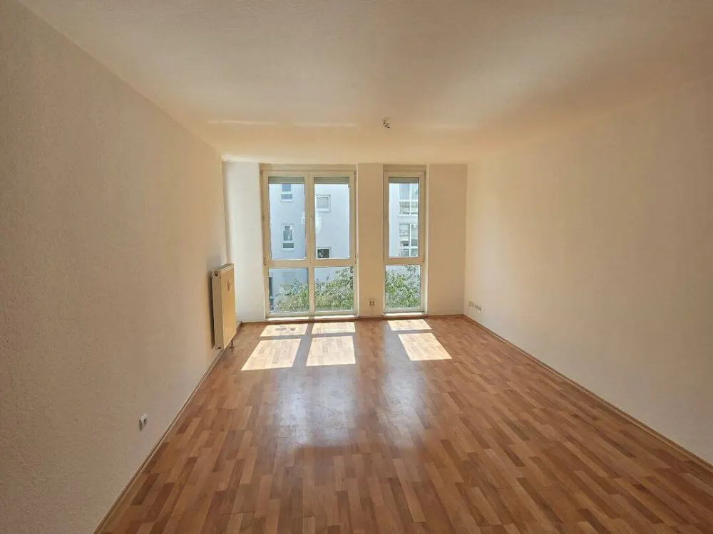 Schicke 3-Zimmer-Wohnung mit Balkon & TG-Stellplatz