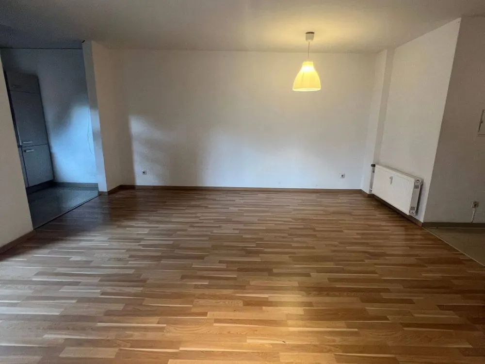 Moderne 2-Zimmer-Citywohnung mit Balkon und Einbauküche
