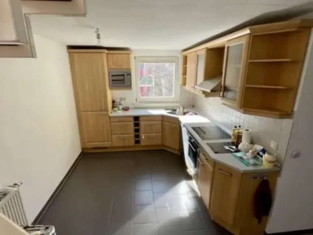 Ansprechende 3-Zimmer-Wohnung mit freier Terrasse und Einbauküche in Erfurt