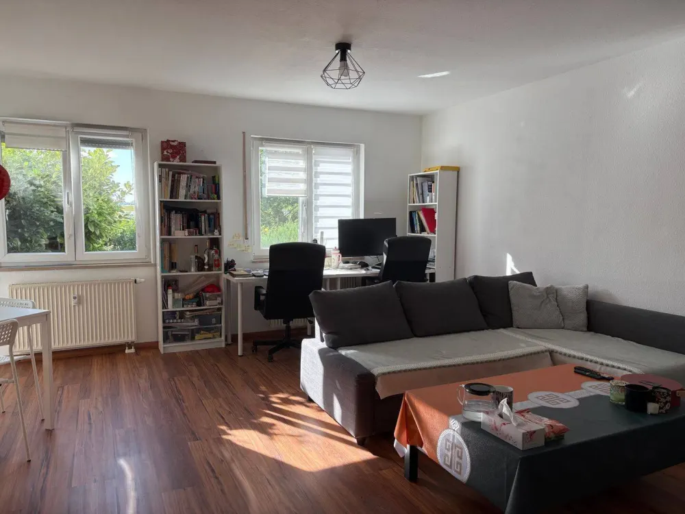 Möblierte 2-Zimmer-Wohnung mit ca.100qm privatem Garten zur Zwischenmiete