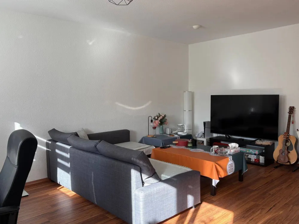 Möblierte 2-Zimmer-Wohnung mit ca.100qm privatem Garten zur Zwischenmiete