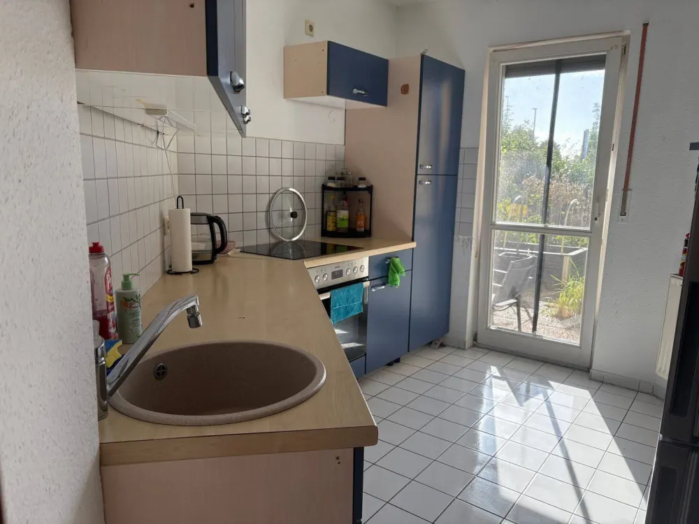 Möblierte 2-Zimmer-Wohnung mit ca.100qm privatem Garten zur Zwischenmiete