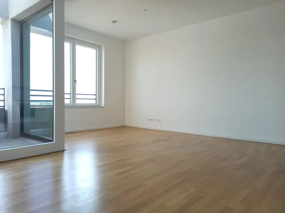 Modern New-Build Apartment for Rent with Roof Terrace in Hamburg Winterhude - Wentzel Dr.