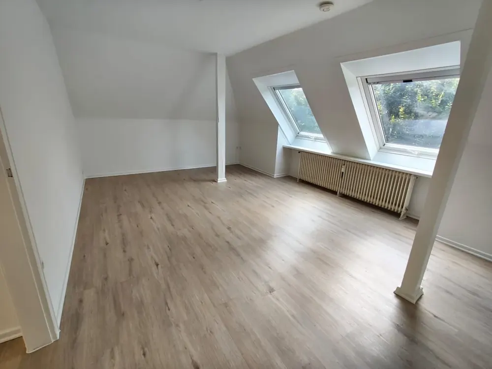 **GERICHTSVIERTEL- Gepflegte Wohnung mit Duschbad & Vinylböden**