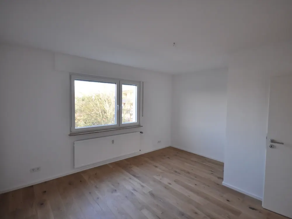 3 Zimmer Wohnung mit 2 Balkonen