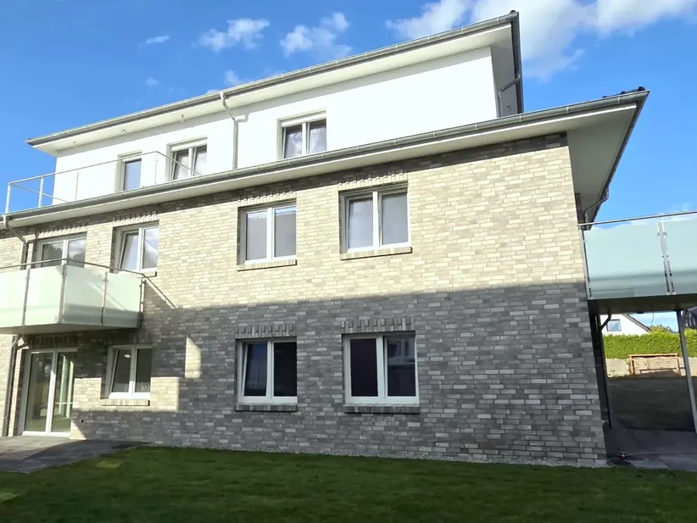 Arrive and Feel at Home! Bright 3-Room New-Build Apartment with Elevator!