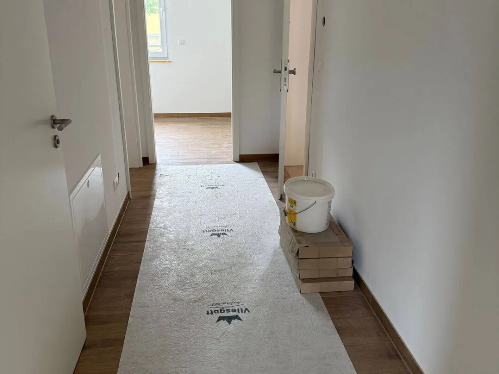 Moderne 2,5-Zimmerwohnung mit Balkon in Dresden-Klotzsche - Erstbezug