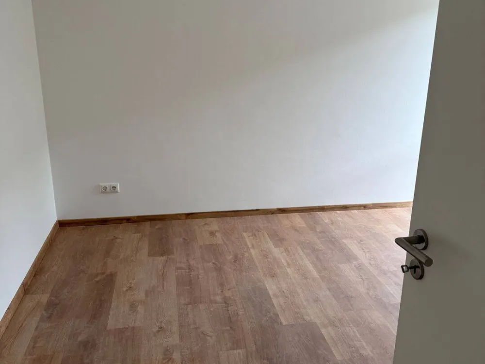 Moderne 2,5-Zimmerwohnung mit Balkon in Dresden-Klotzsche - Erstbezug