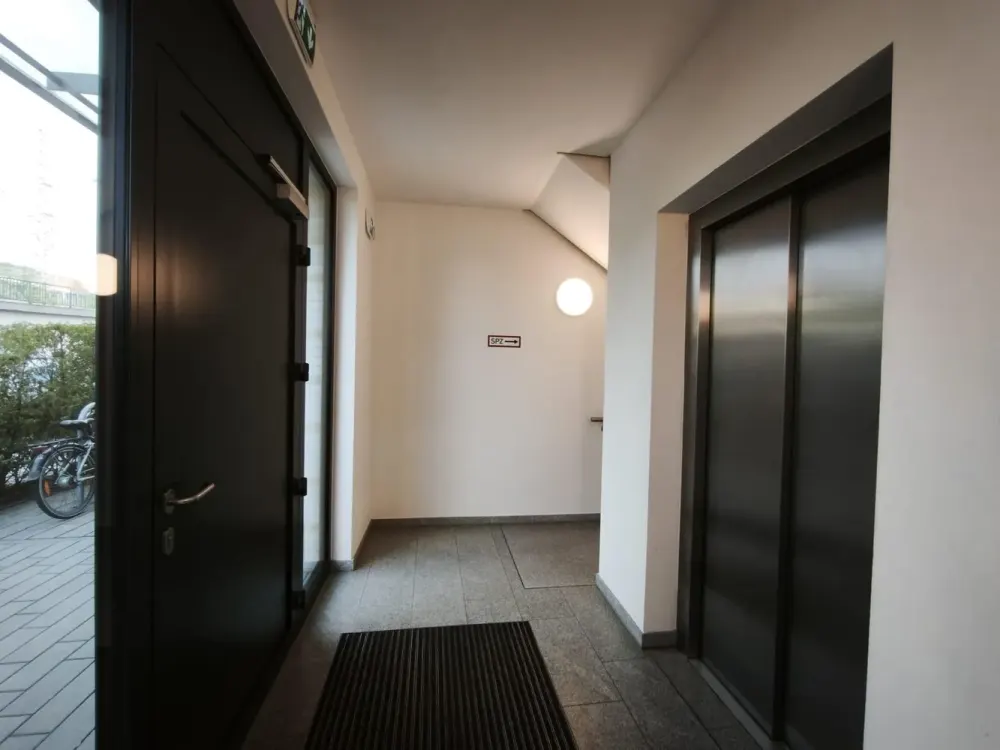 Traumhaft 2-Zimmer Wohnung Perfekte Messe-Lage: Erstklassige Anbindung im Herzen von Frankfurt
