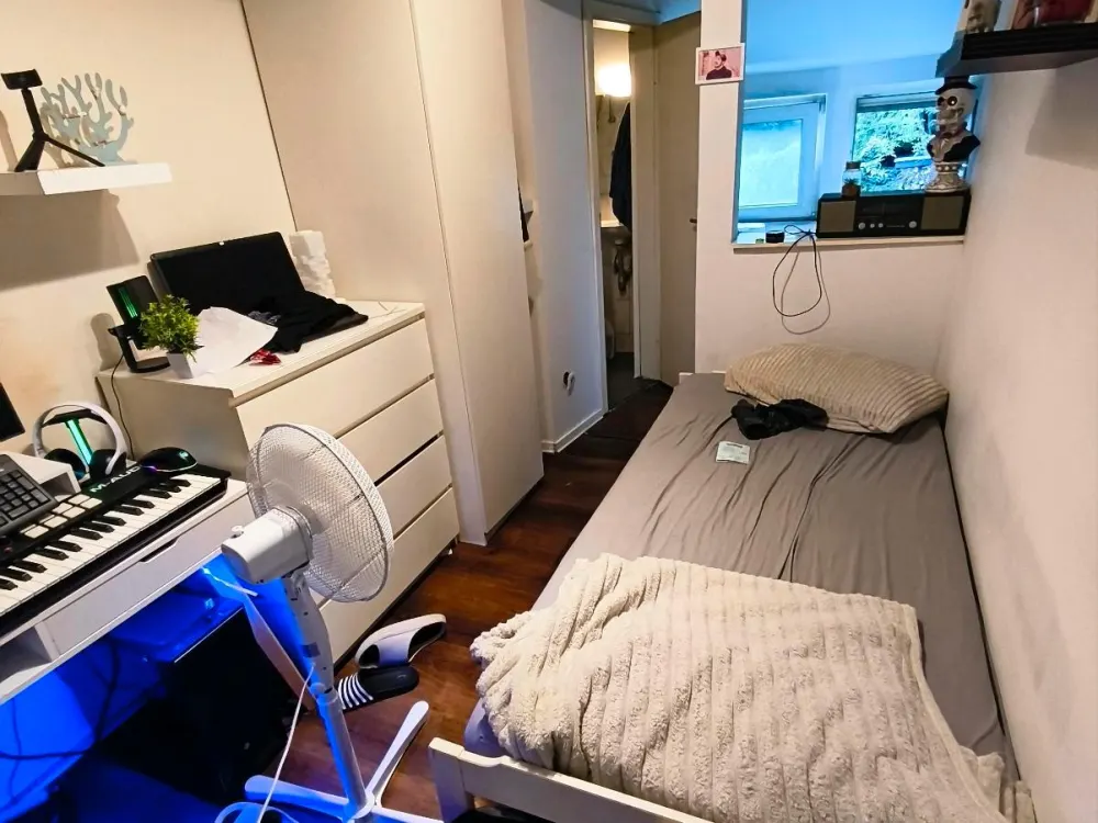 1 tsema Wohnung mit Bad und Küche