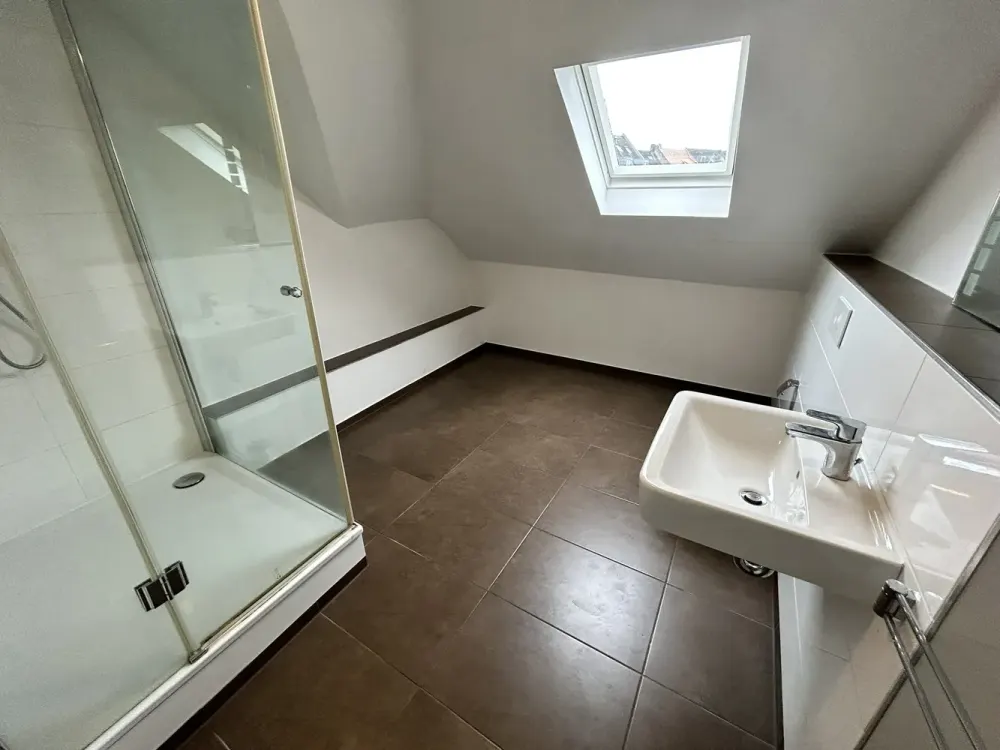 Gemütlichkeit garantiert - Großzügige 2 Zimmer Dachgeschosswohnung in Nähe des Phönixsees!