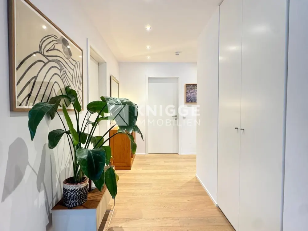 +++ 3722 - Exclusive 3-Room Apartment with Sunny Balcony and Terrace in Quiet Location of GL-Sand +++