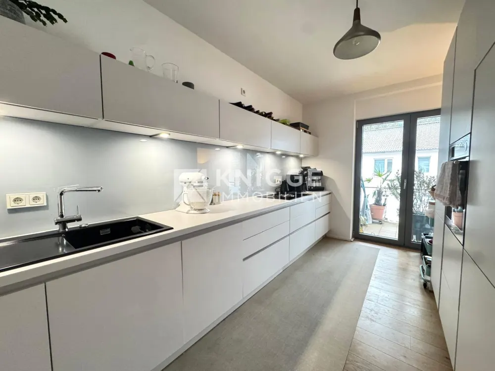+++ 3722 - Exclusive 3-Room Apartment with Sunny Balcony and Terrace in Quiet Location of GL-Sand +++